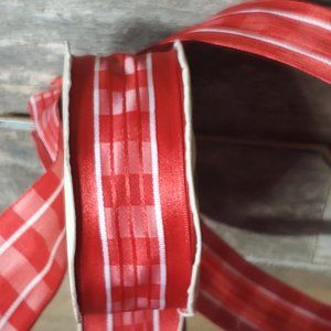 Offray Wired Ribbon 7.5 yard Roll.   Red & White Plaid.